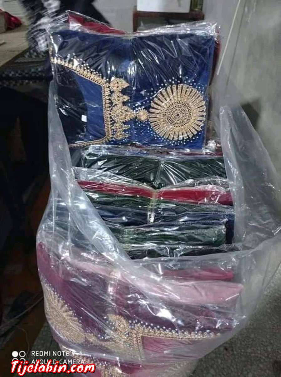 jabat 9atifa b série fiha 12haba w la livraison disponible