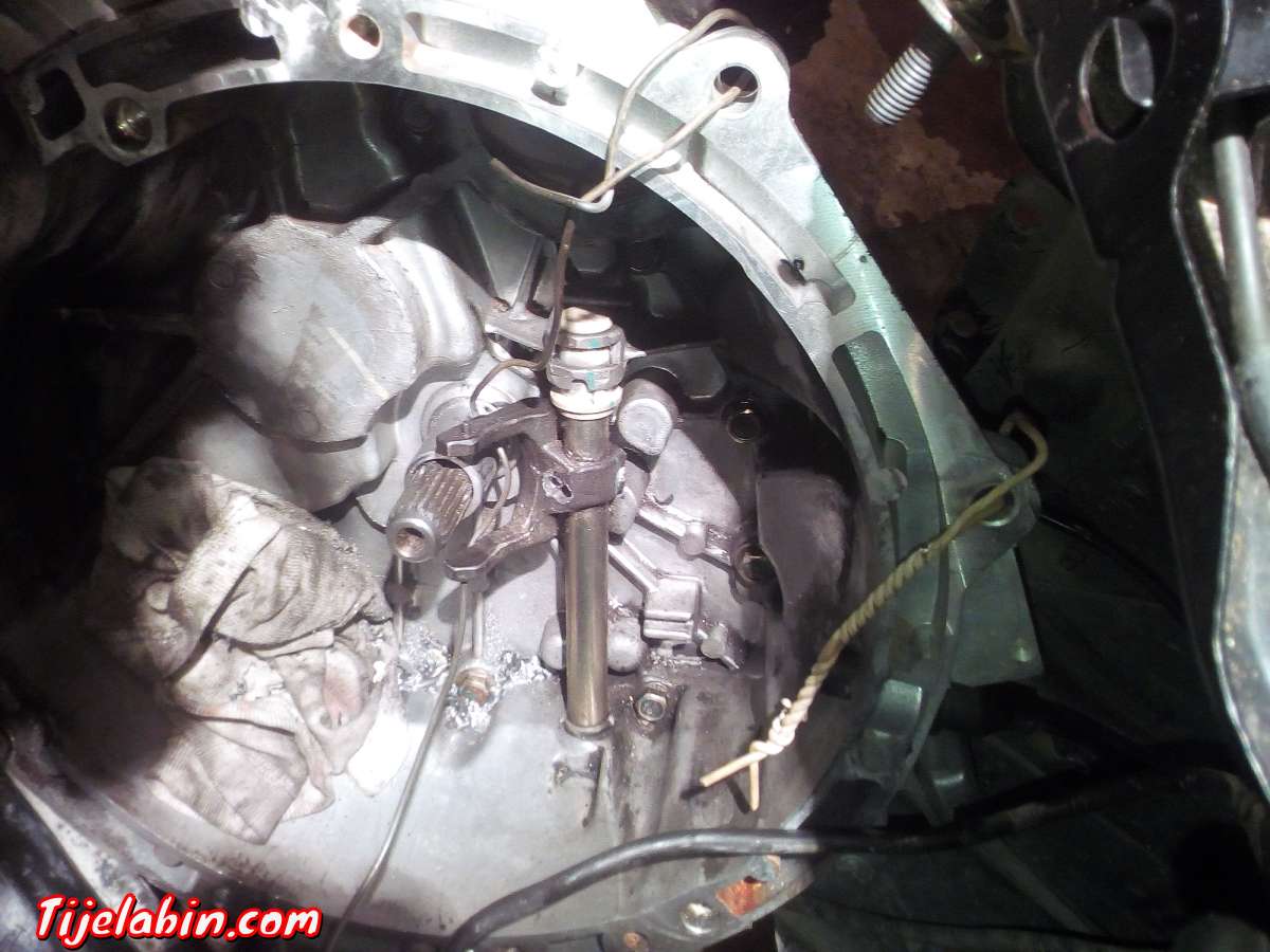 boite vitesse Cheryl cowin a21