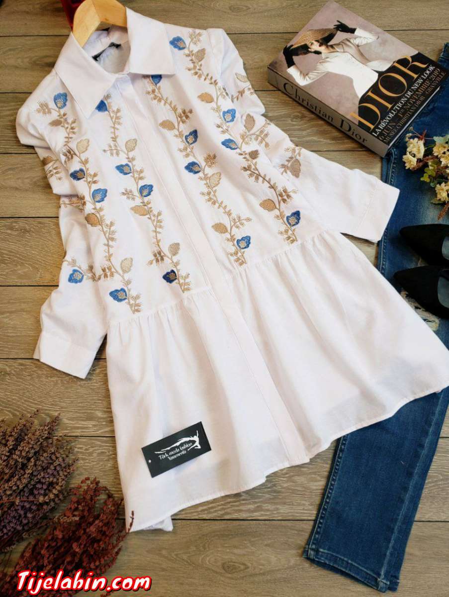 متوفر الاسود 38 40 42 44الابيض 38 40 44 46السعر 4200