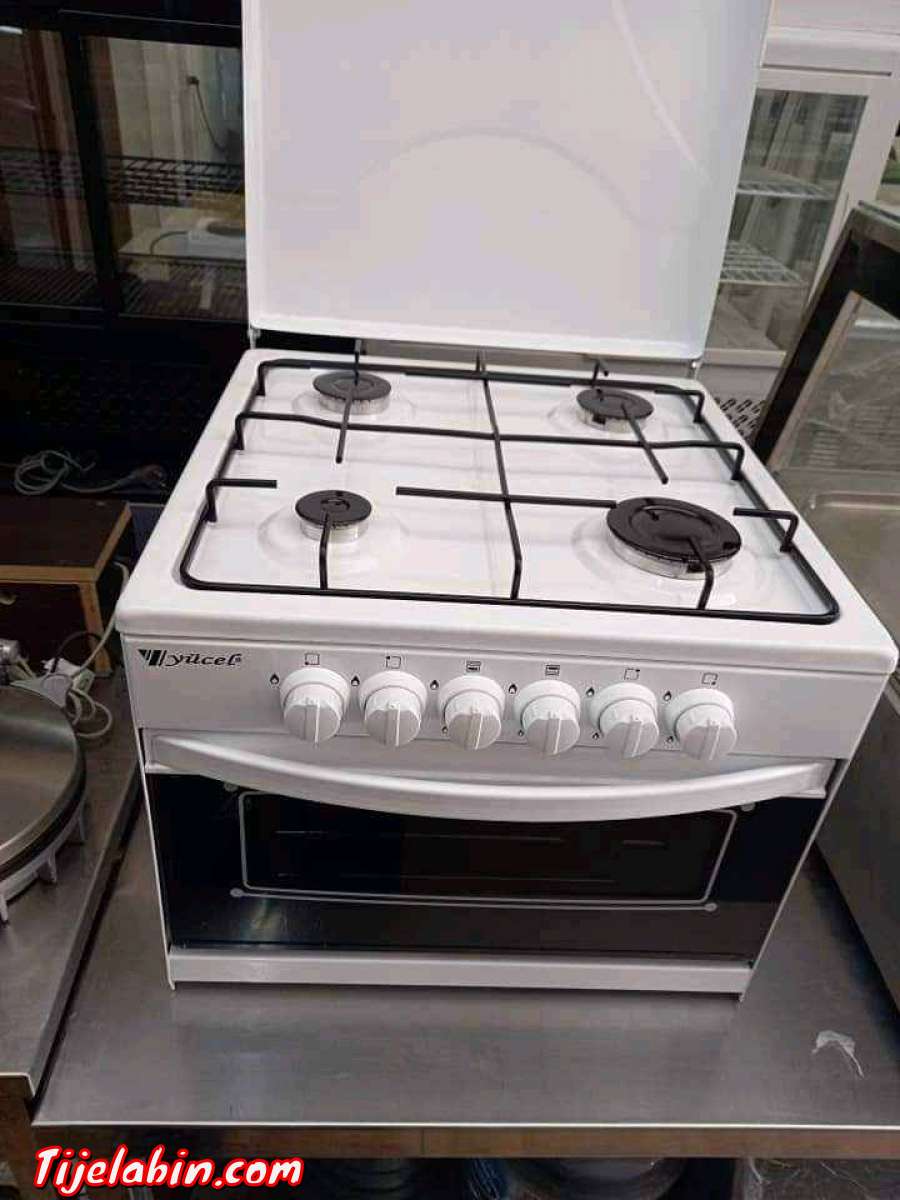 نوع الفرن: غاز  السعة (لتر): 30 لتر تنظيف الفرن: يدوي  مو