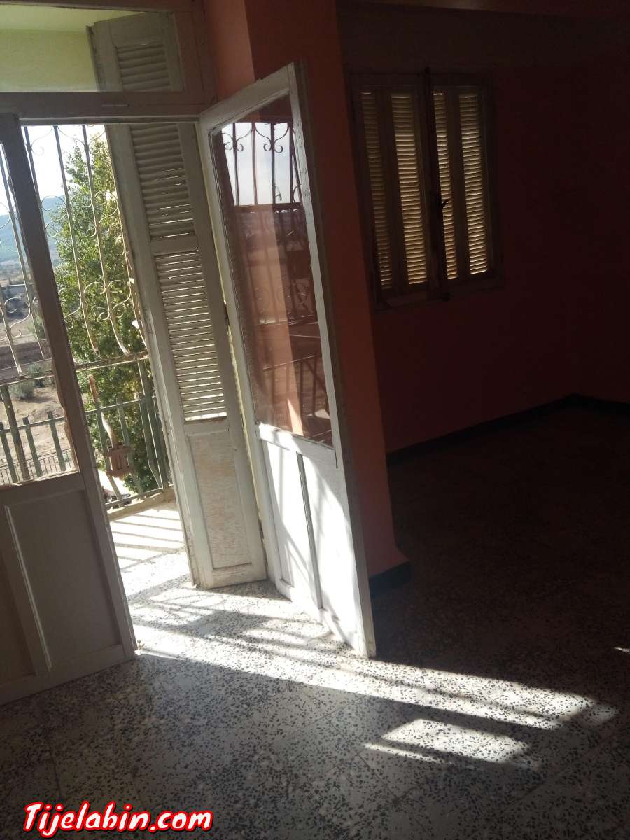 Appartement F3 à "VENDRE" (acté)