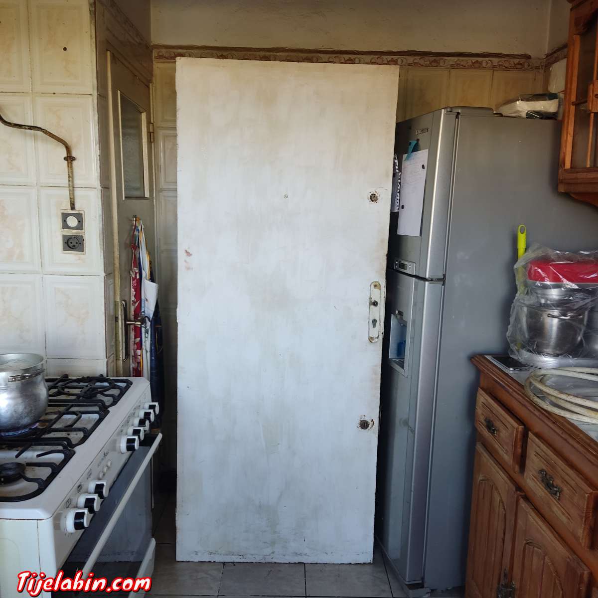 vends porte blindée للبيع باب حديد بلاندي