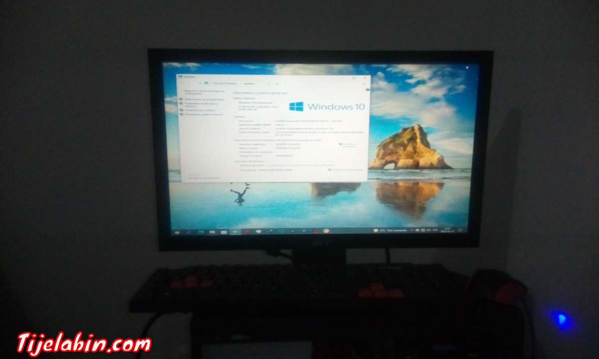 كمبيوتر مكتبي للبيع في شباب