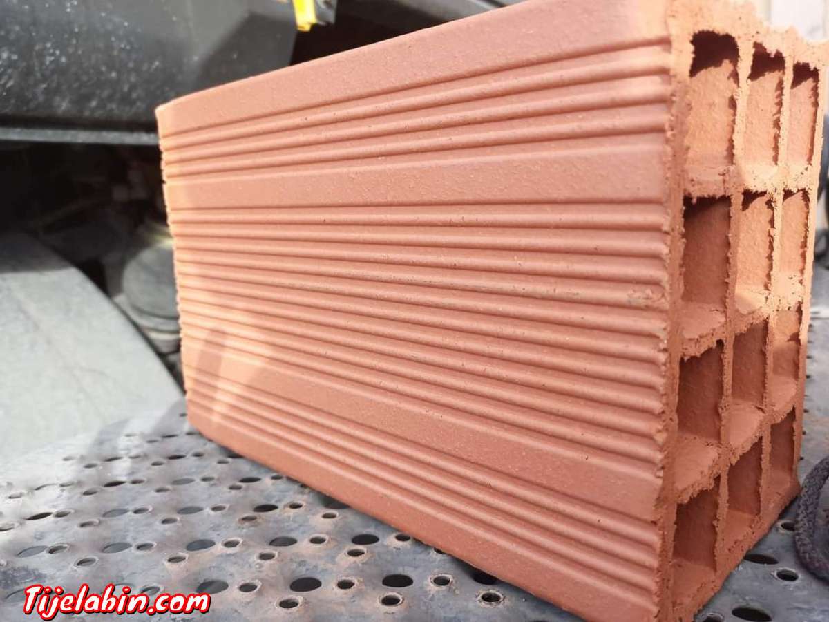 brique 8trous et 12trous