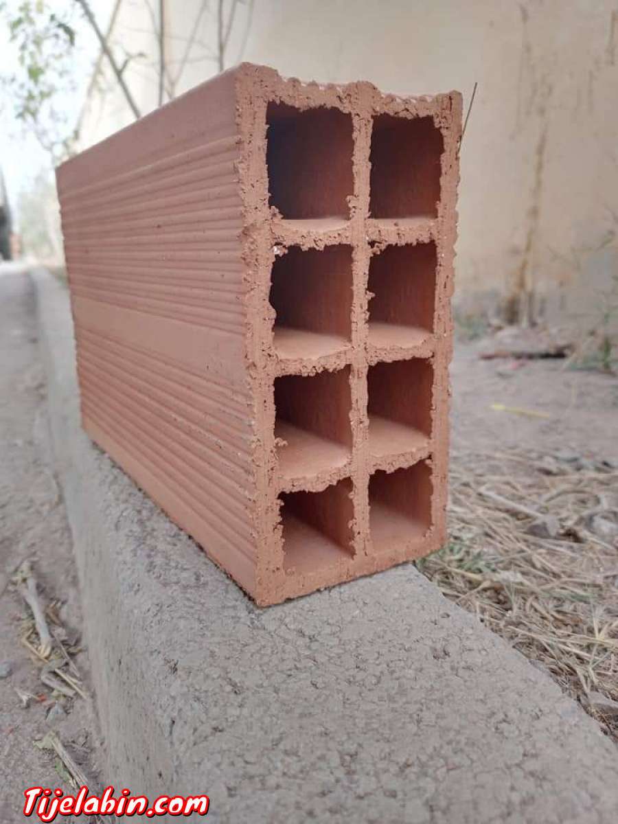 brique 8trous et 12trous