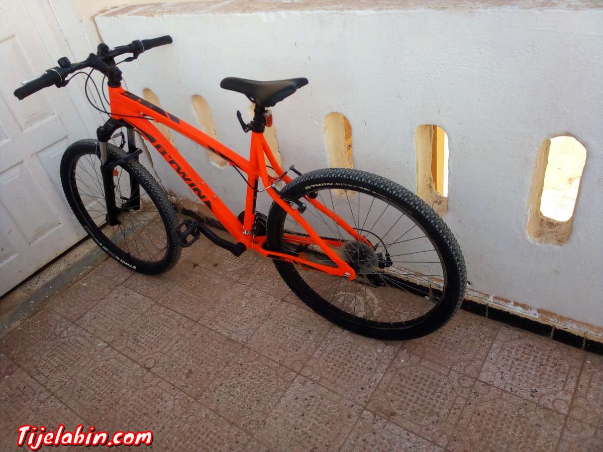 دراجة هوائية من نوع بيتوين روك رايدر هابطة من فرنسا