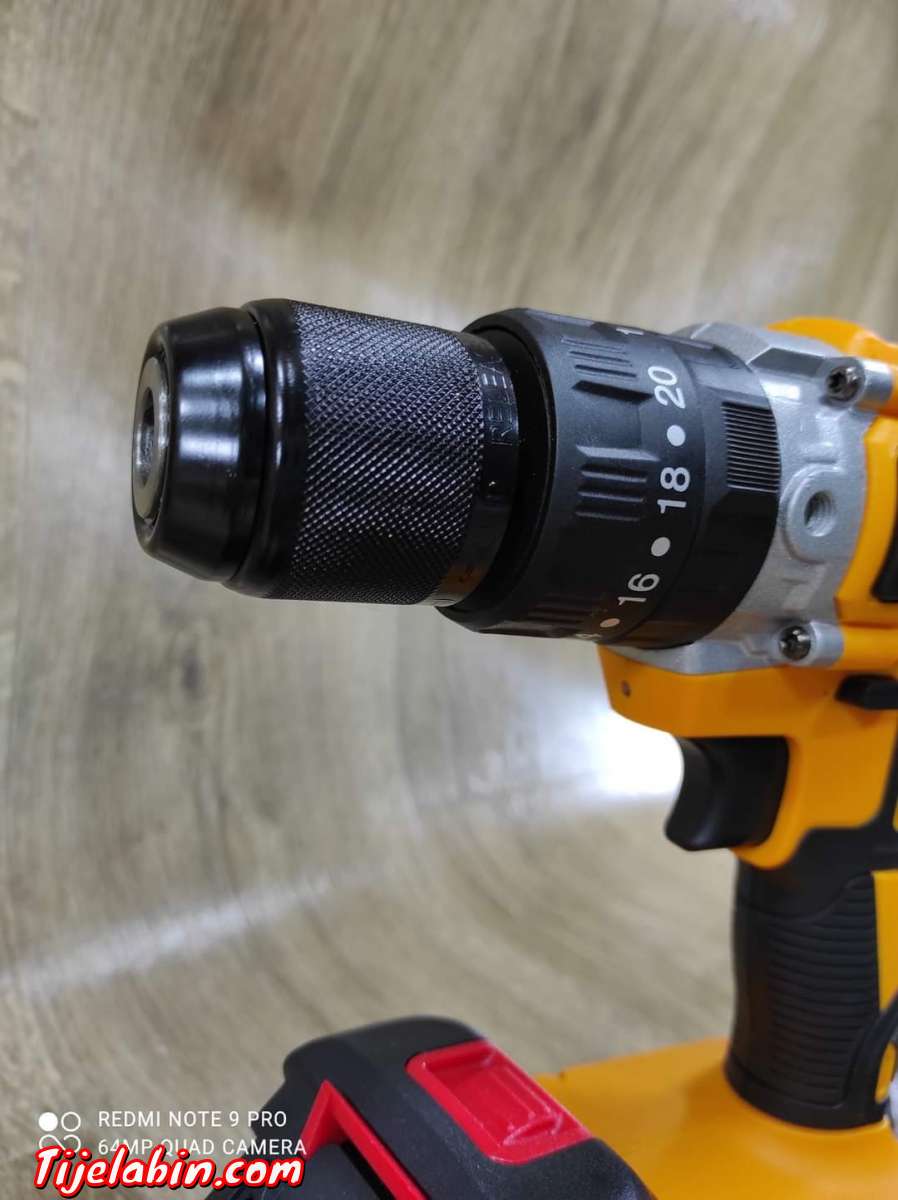 Visseuse perceuse Dewalt 68v