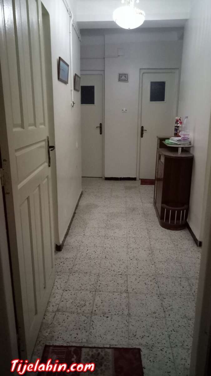 Location appartement F3 à Halaymia