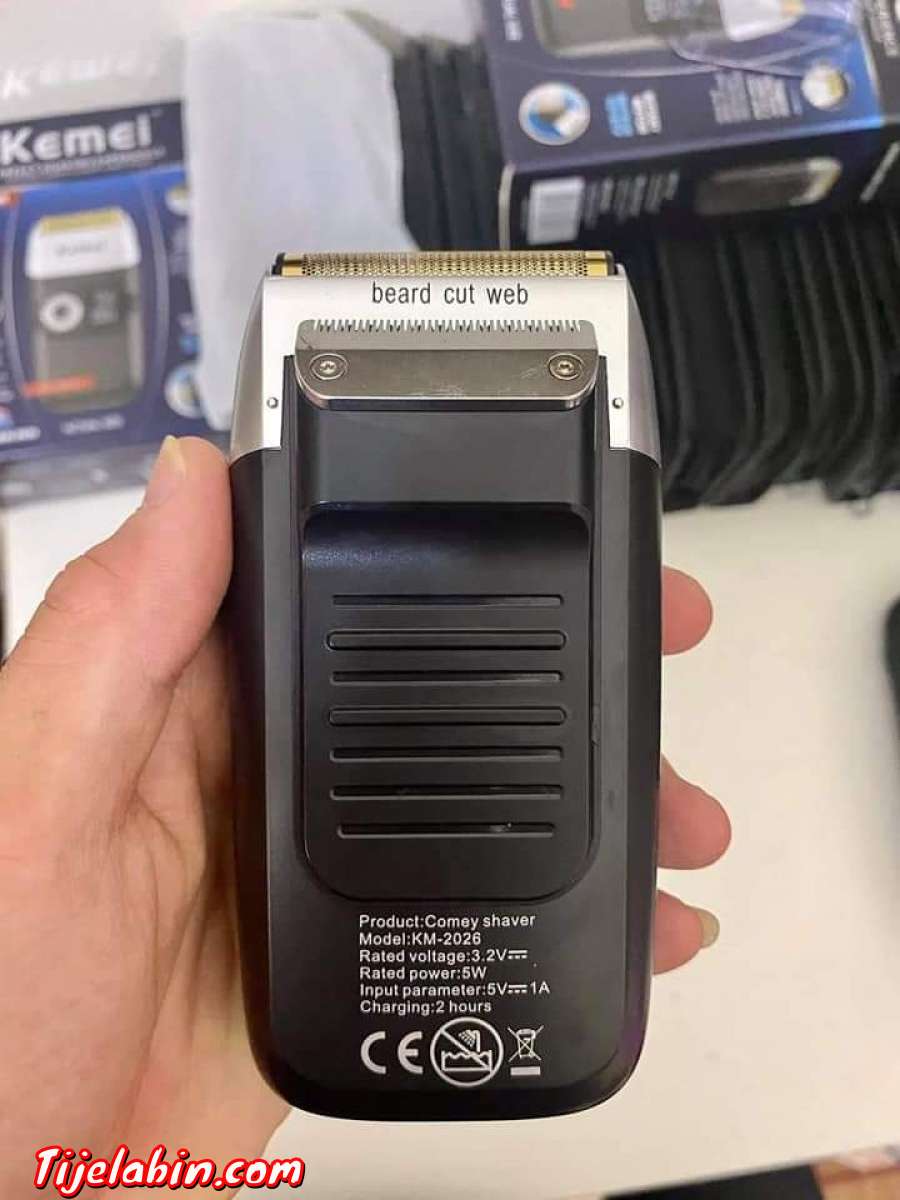 ماكينة الحلاقة الأنيقة  KEMEI  KM-2026 أحدث ماكينات الحلاقة