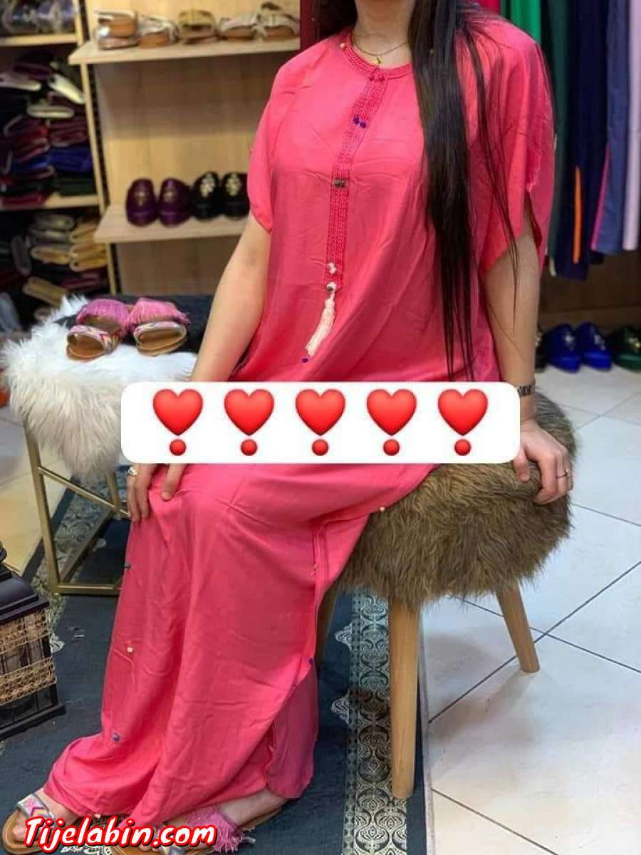 عباية حاجة شابة لي عيد يجوا ستوندار كتان شوزات