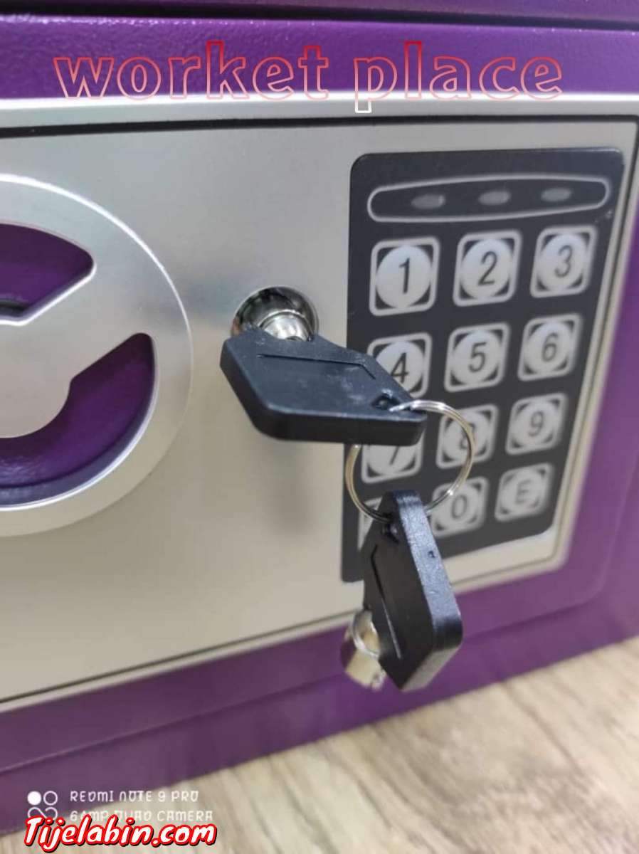 خزنة كهربائية