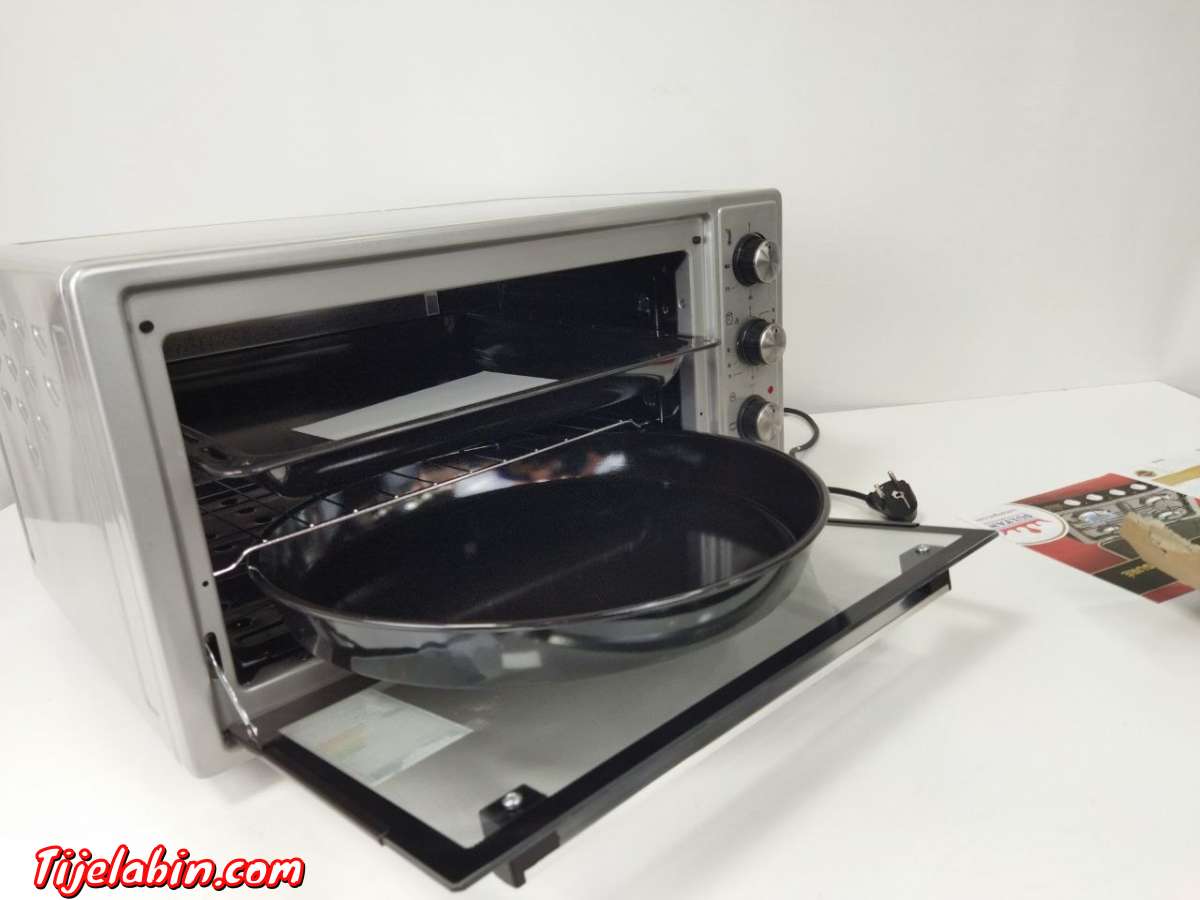 فرن مدمج بشواية