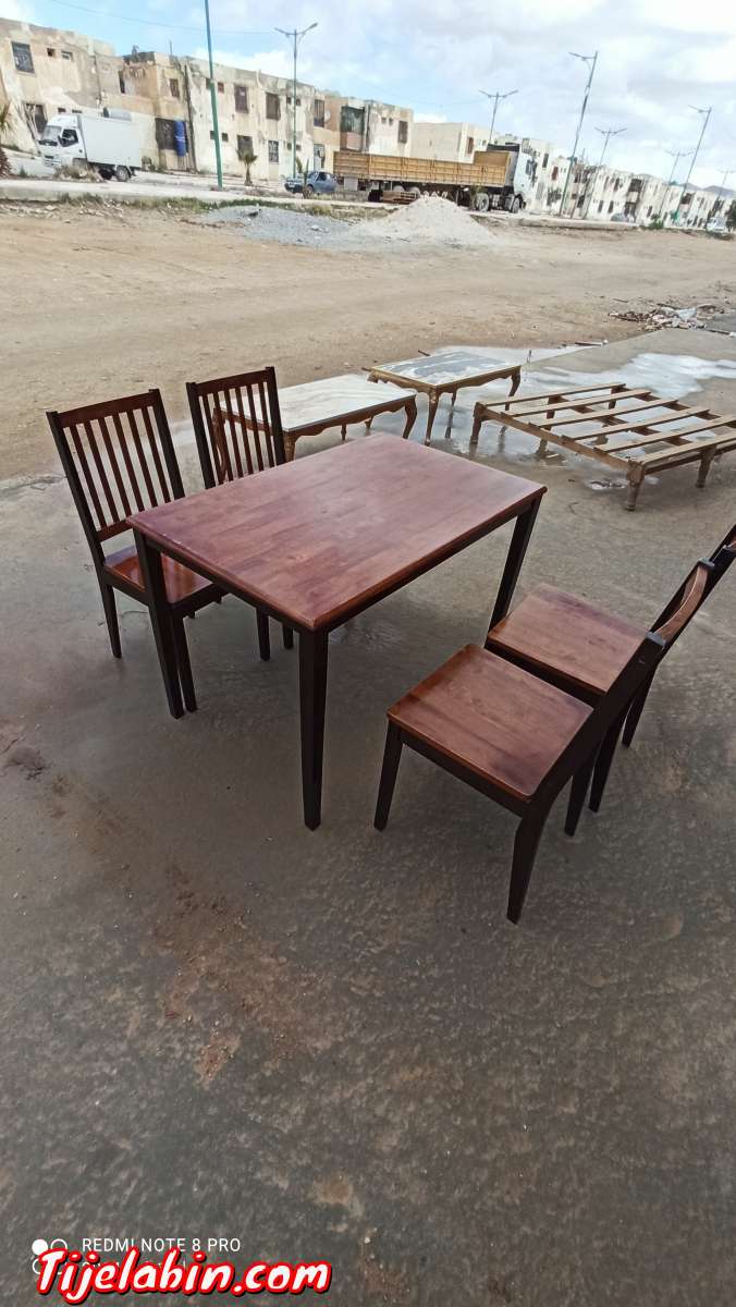 طاولة ماليزيا