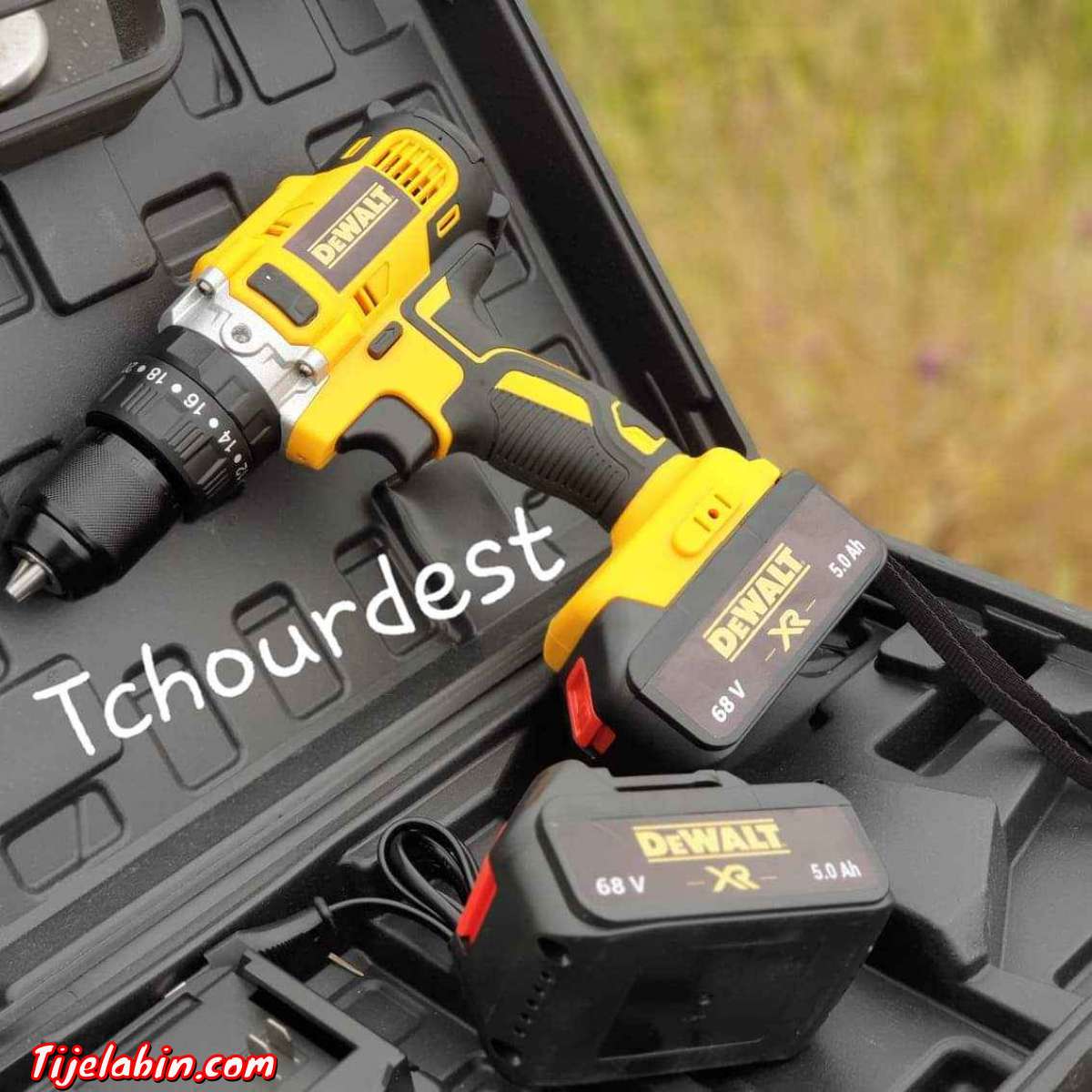 Visseuse  DEWALT 68V DOUBLE BATTERIE LITHIUM +هدية مفيدة مف