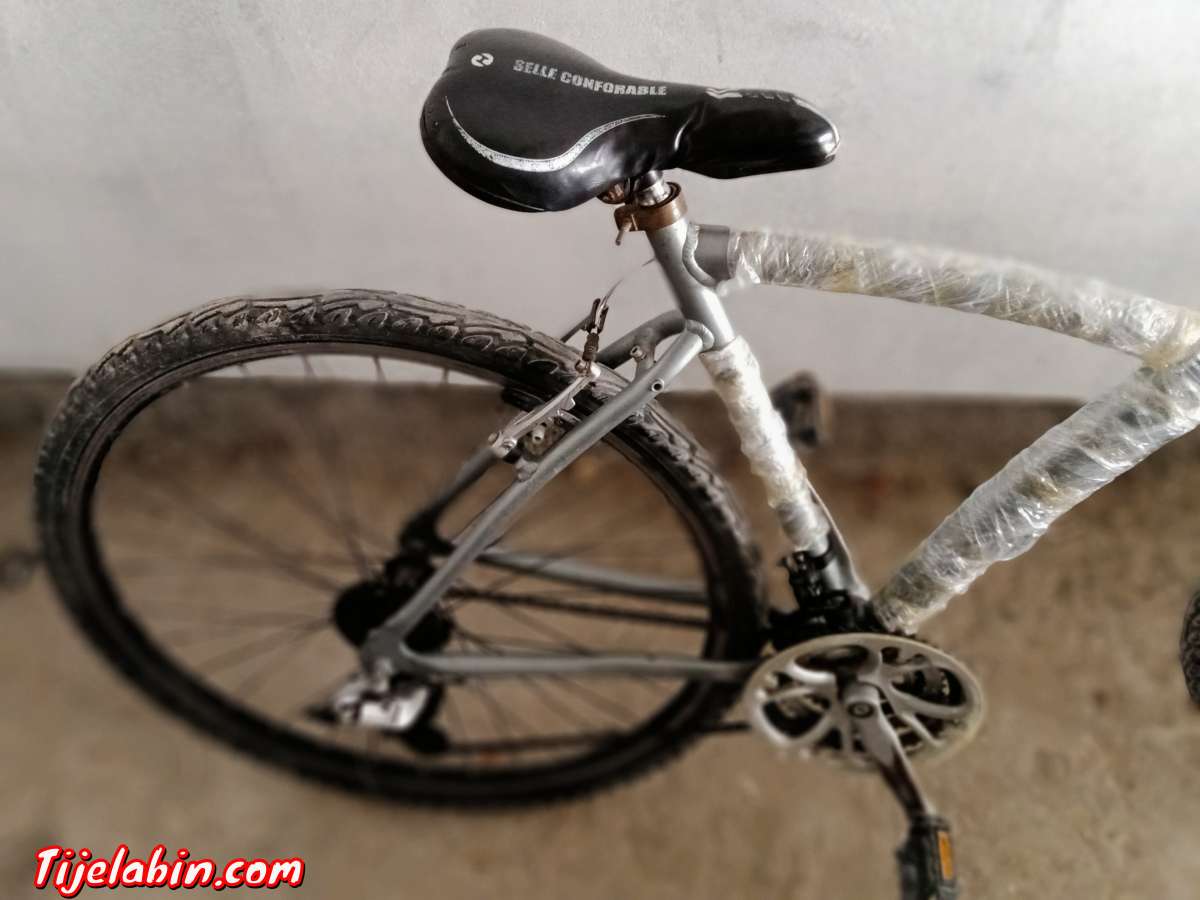 دراجة بيتوين 5 كلش دوريجين فيها