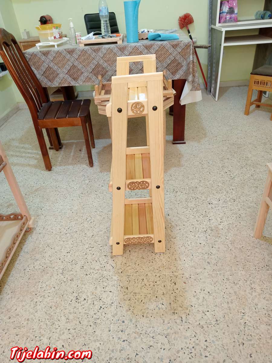 porte pots de fleurs.