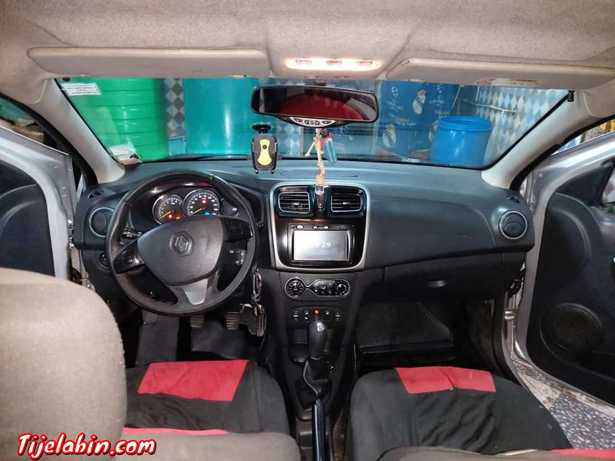 sanbol 1.2 la Tout. Romania