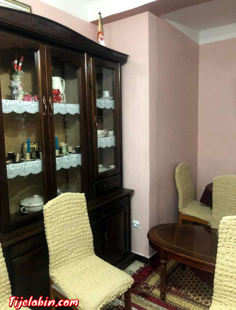 Appartement F3 jijel centre ville