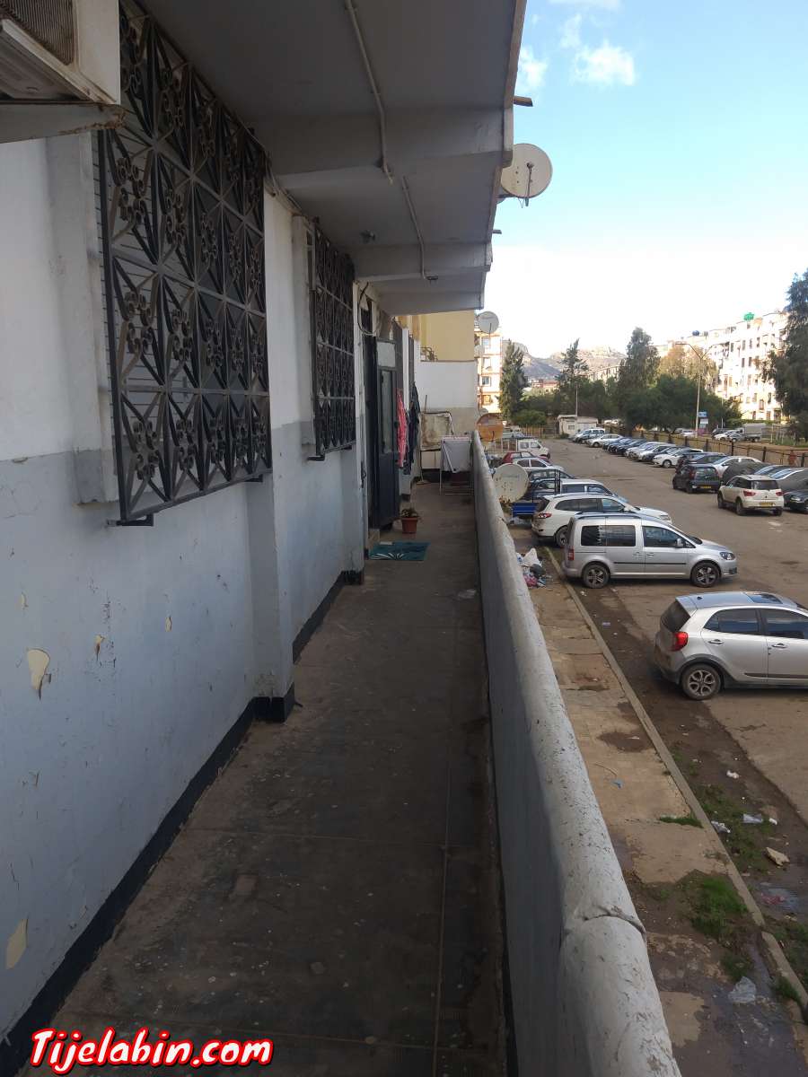 appartement f4 oran maraval radieus cité calme cité fermée