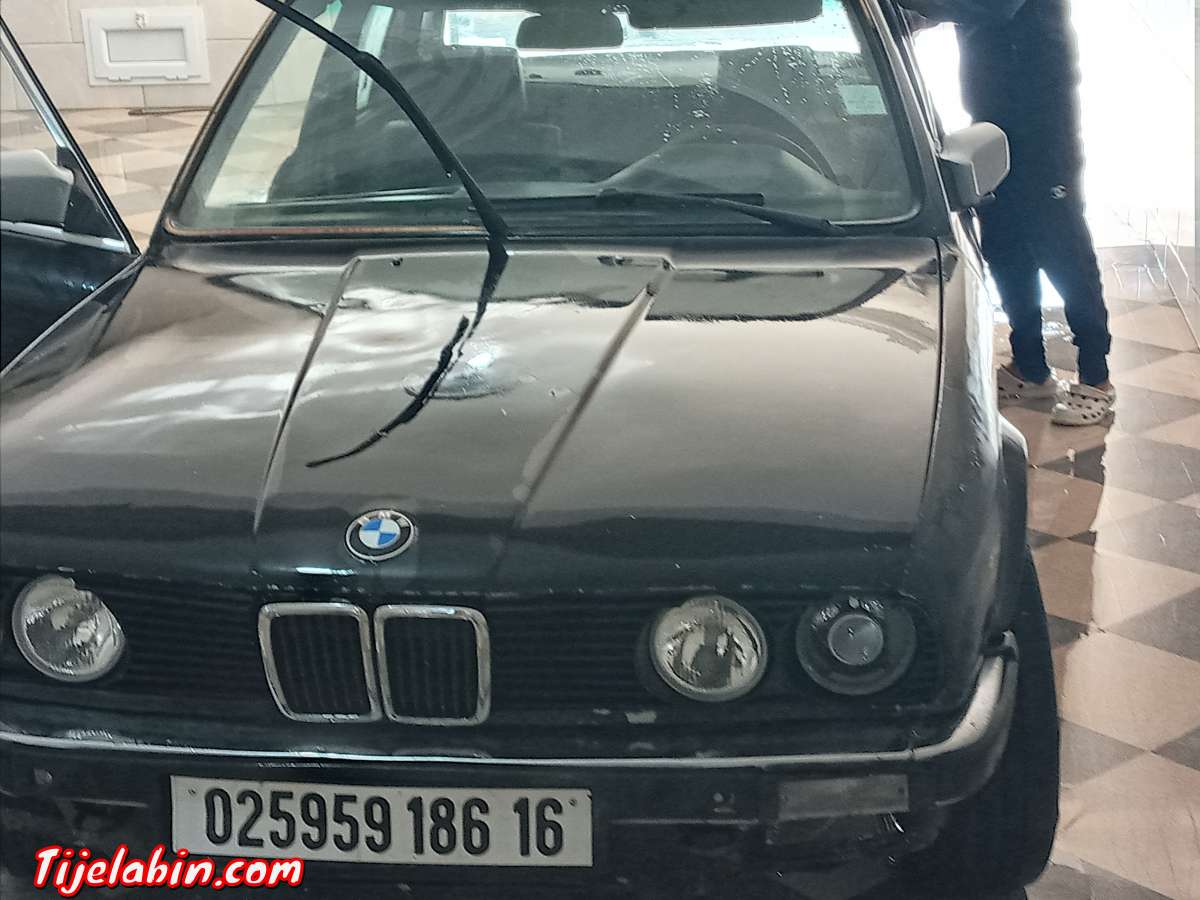 bmw e30