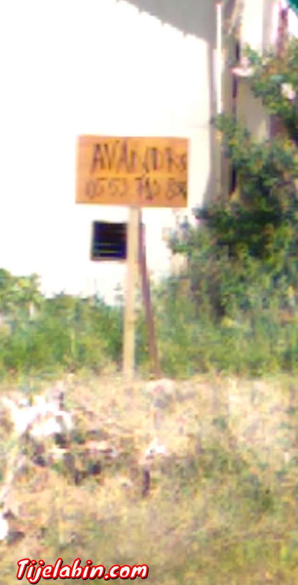 قطعة أرض للبيع صالحة للبناء متوفر غاز كهرباء وماء .