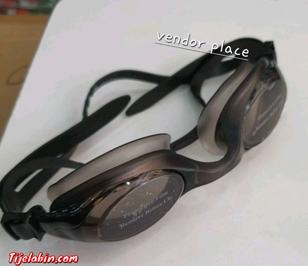 زوج نظارات مائية 1ere choix