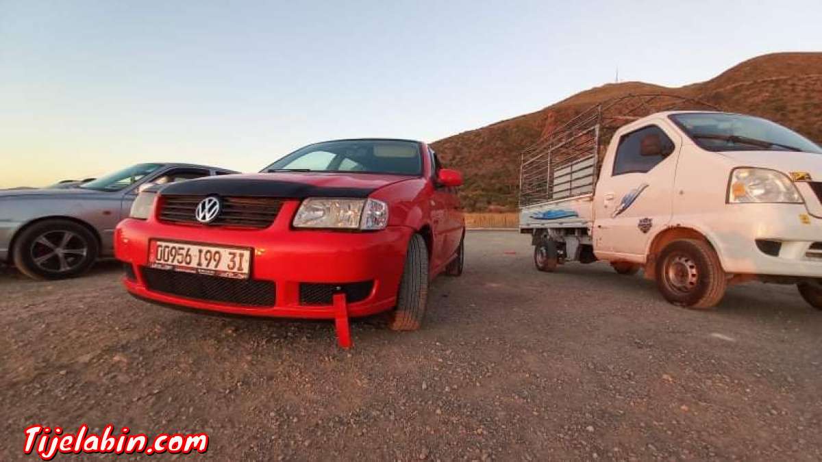 بلو سيارة polo