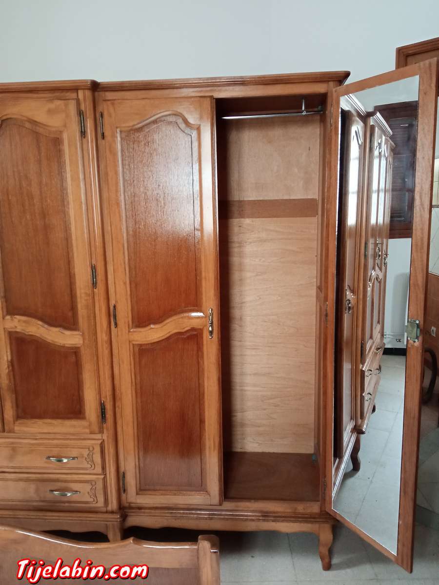 Chambre à coucher en bois hêtre