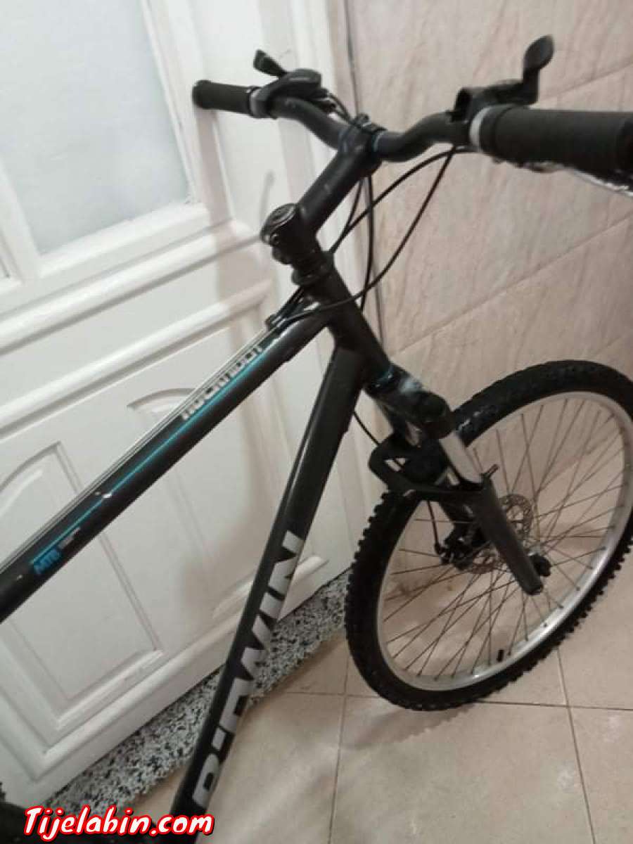 دراجة هوائية جديدة