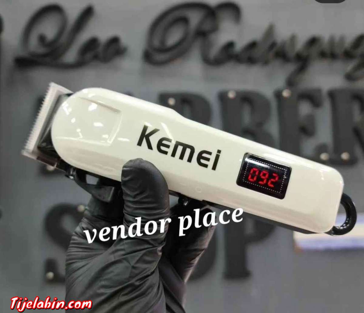 Tondeuse kemei blanc rechargeable Professionelle 809Aثاني أ