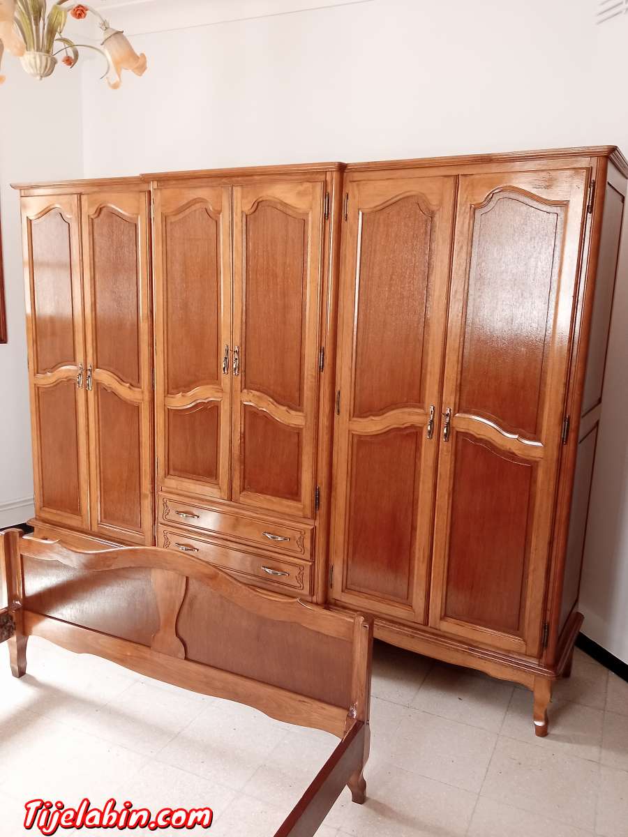 Chambre à coucher en bois hêtre