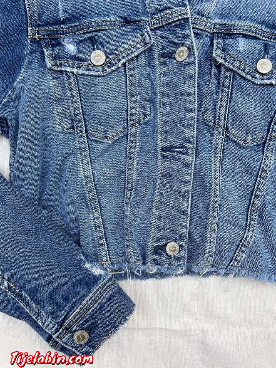 Veste jean. Vetements femme