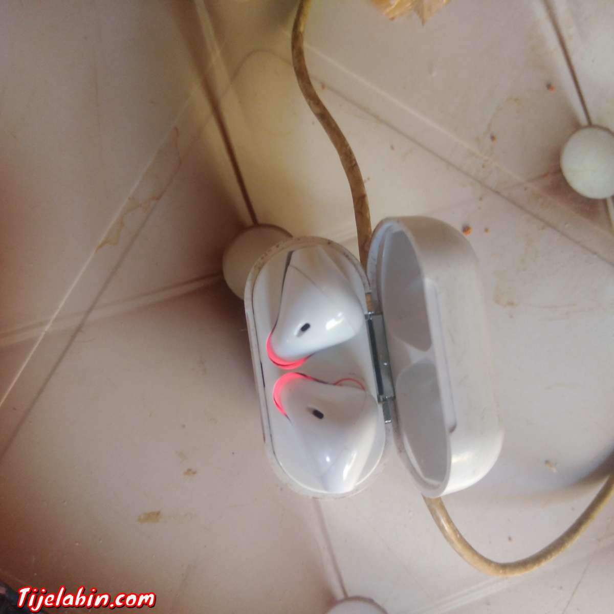 كتمان بلوتوت