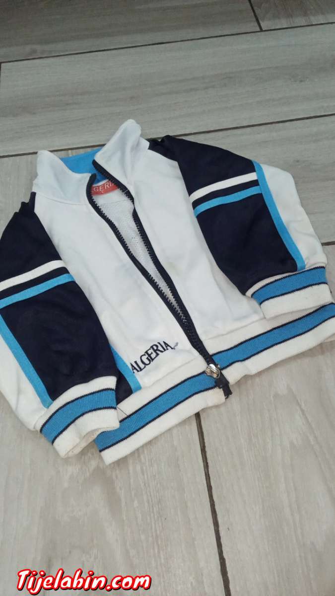 Vetment pour lenfant