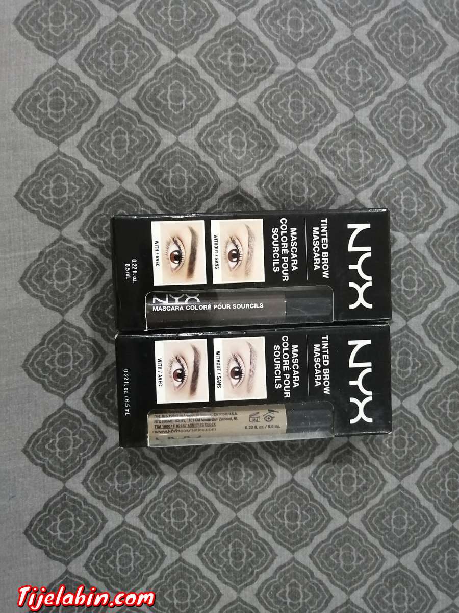 Mascara coloré pour sourcils