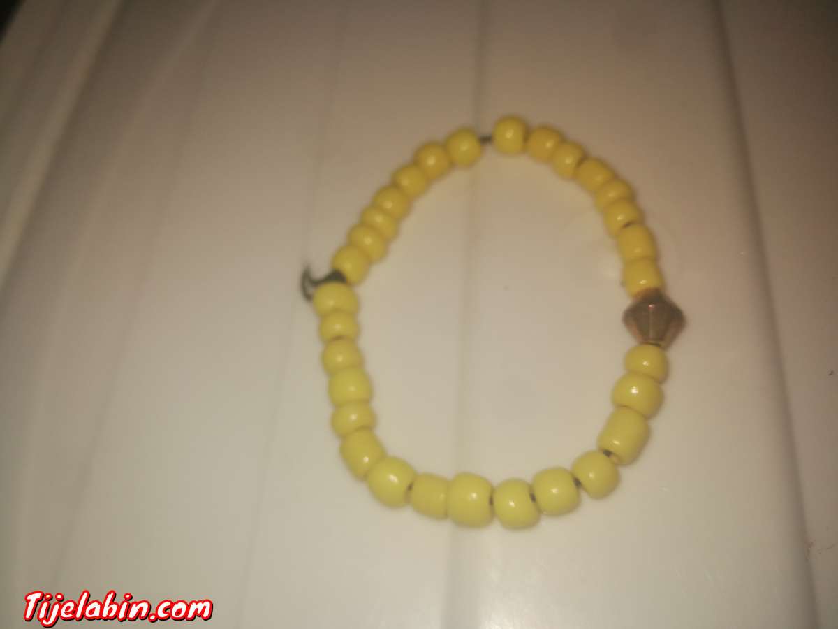 braclet jaune simple