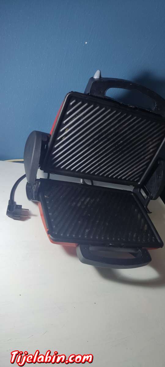 آلة بانينوز