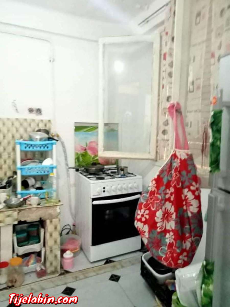 appartement F3 sidi Saïd Tlemcen 2etg avendre