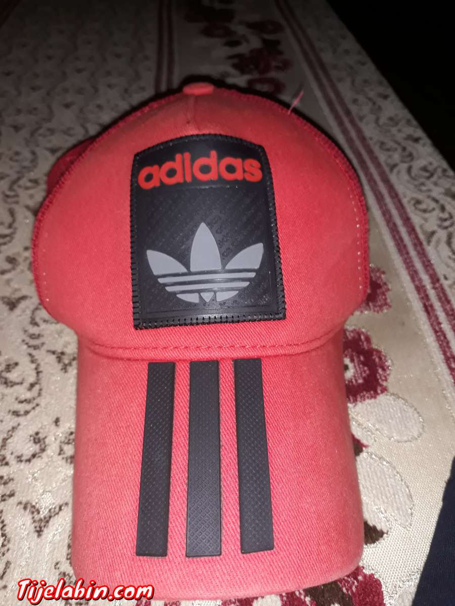 قبعه الراسadidas