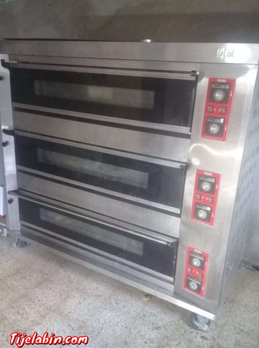 اجهزة جديدة للعمل الحلويات و بيتزيريا من يهمه الامر يتصل ..