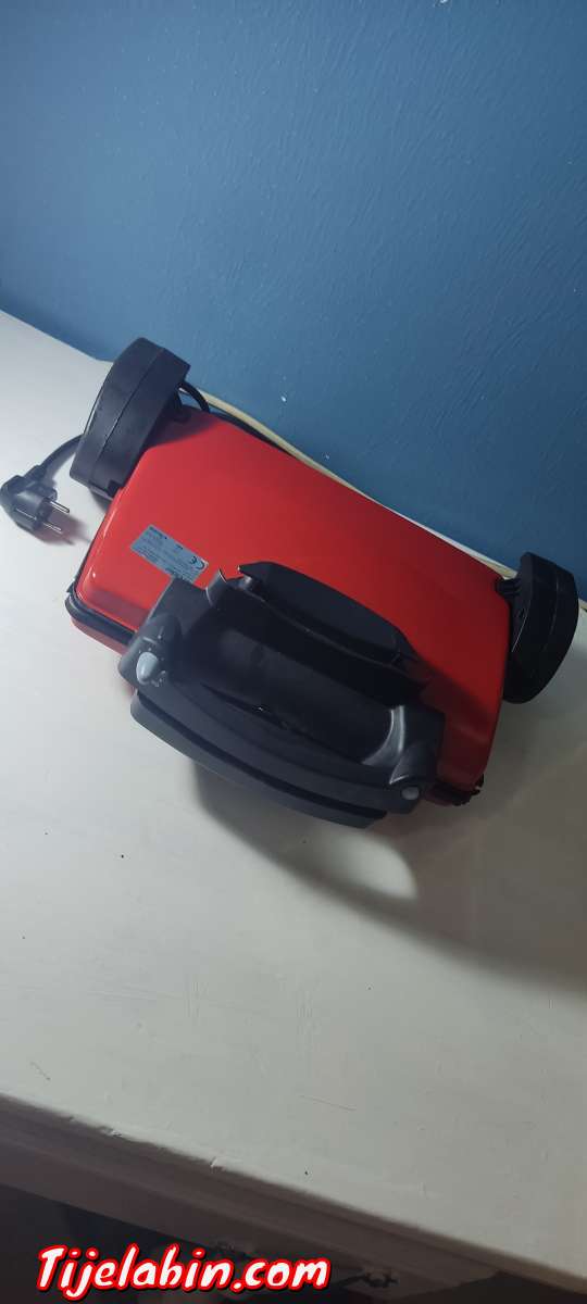 آلة بانينوز