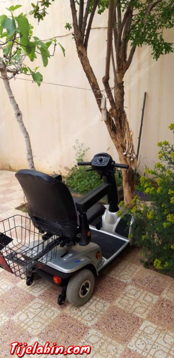 Scooter INVACARE Leo