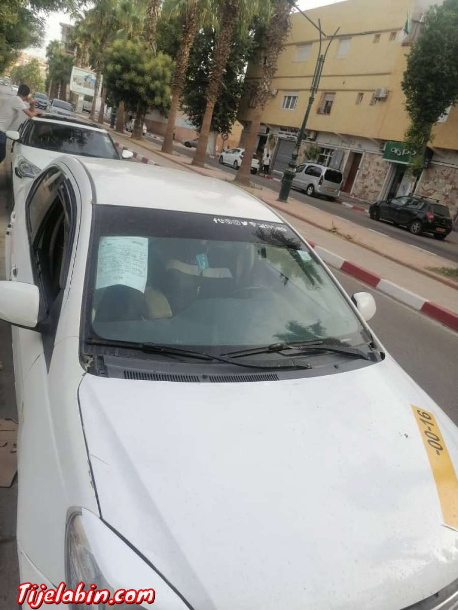 2011متور معوض جديد ماشي70الف سياره مشالله