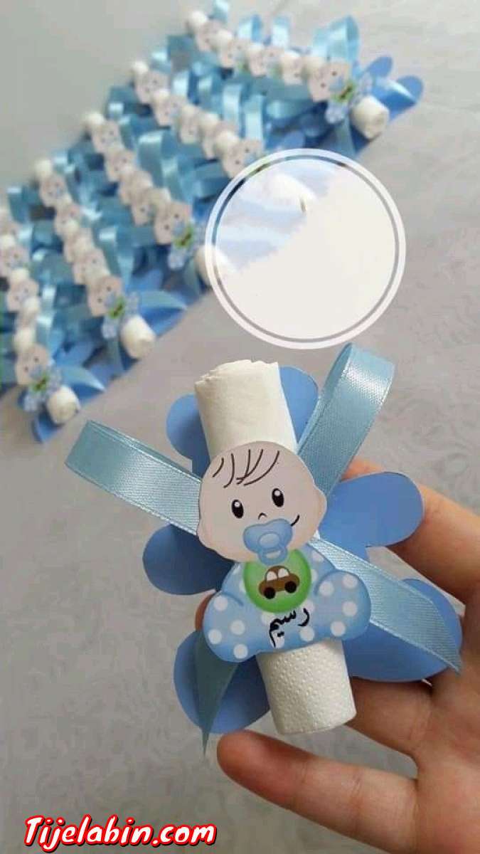 علب حلويات ومكسرات وبابي