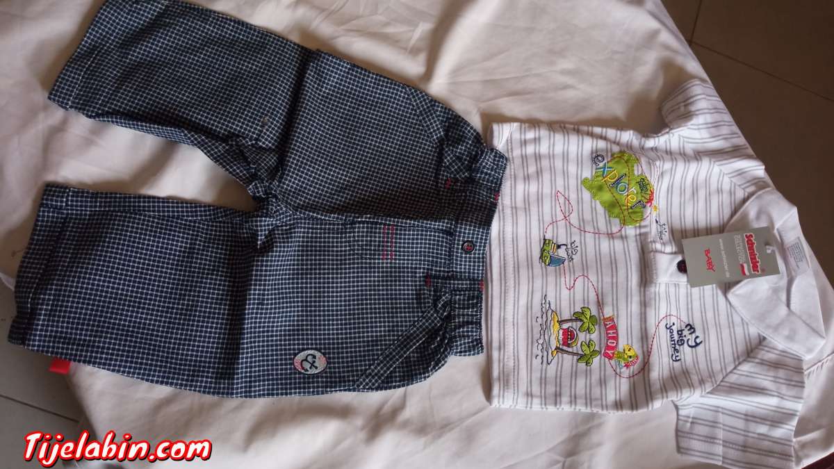 Vêtements pour bébé
