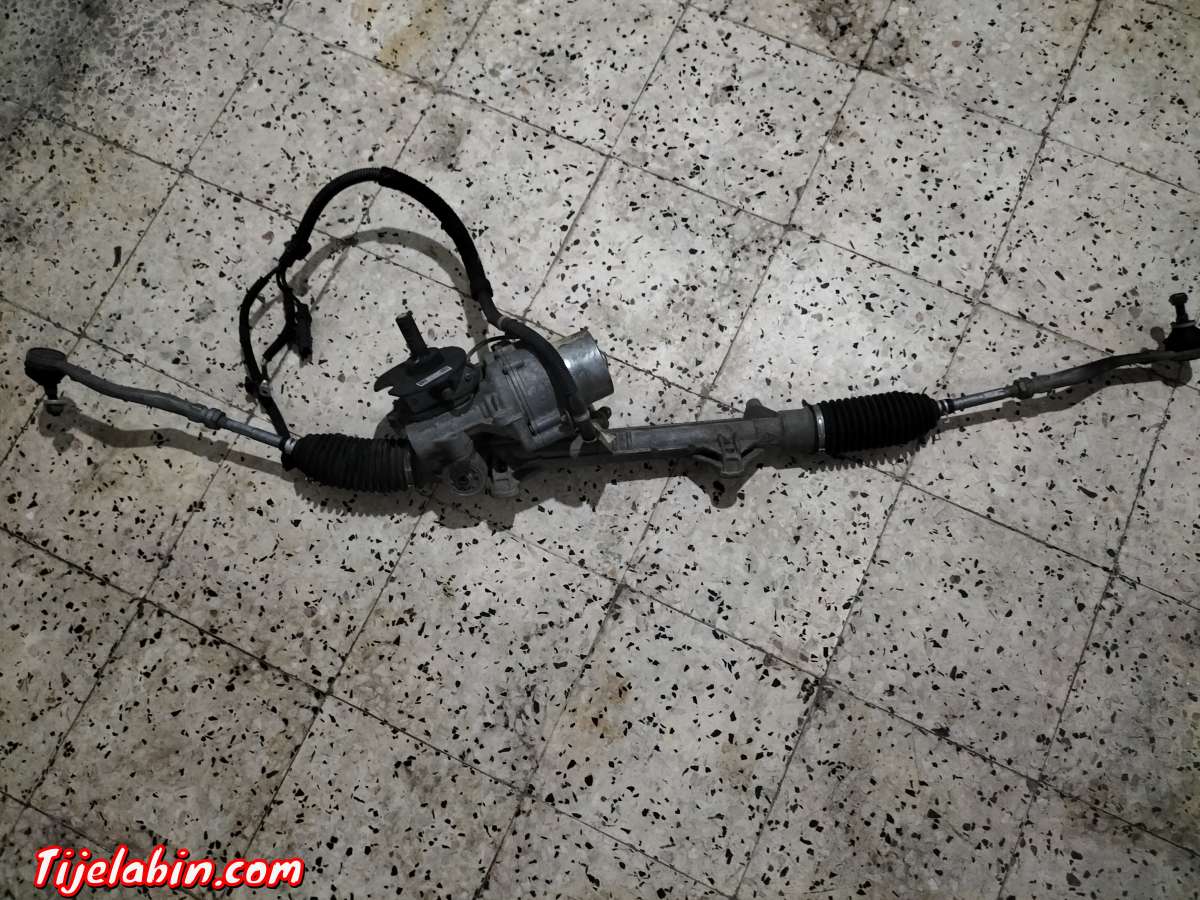 direction assister electrique de Peugeot 2008 année 2015