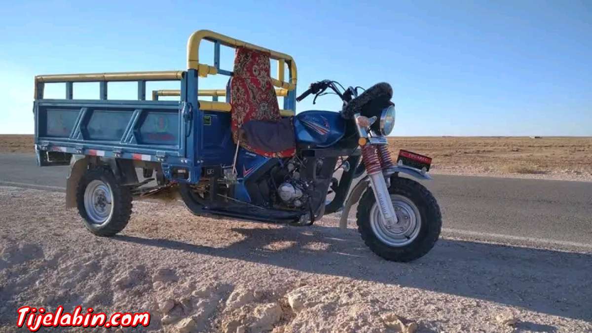 موطو بينوما توارق