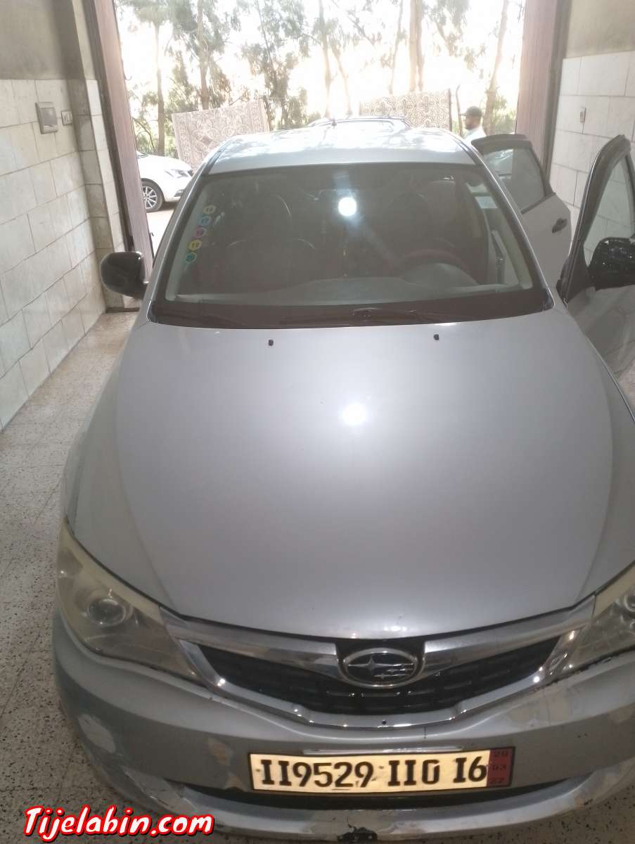 سيارة سوبارو انبريزا