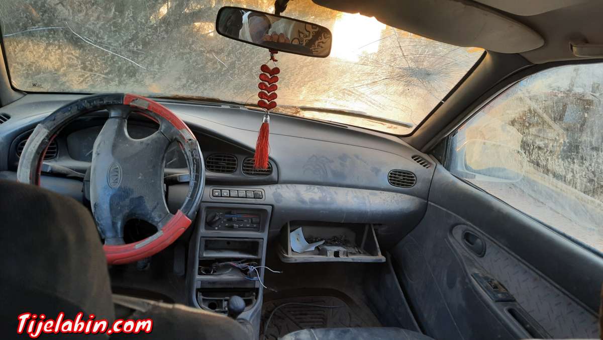 سيارة كيا أفيلا