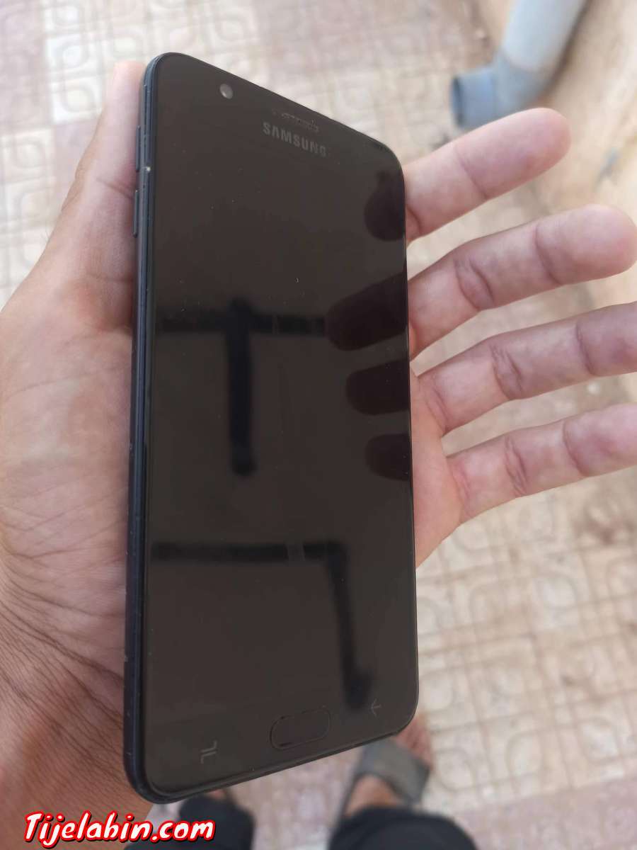 سامسونغ جي 7 برايم زاجا تاع الكاميرا مكانش و الكاميرا تتنظف